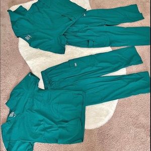HUNTER GREEN CHEROKEE SCRUBS